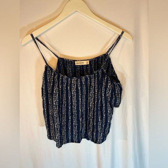 Abercrombie Kids Smocked Off the Shoulder Peplum Crop Top Girls Size XL - Picture 7 of 9
